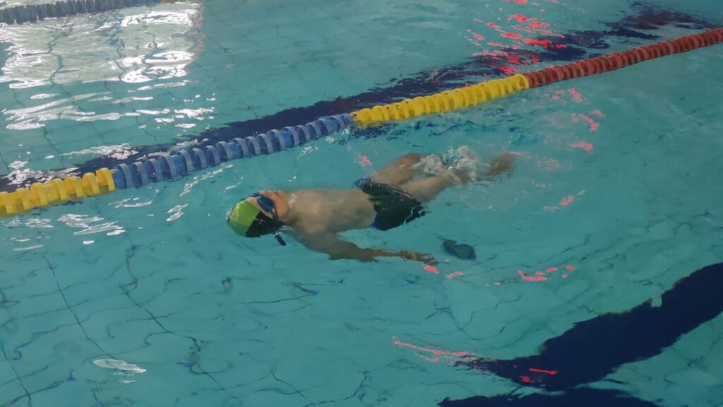 Nauka pływania od podstaw